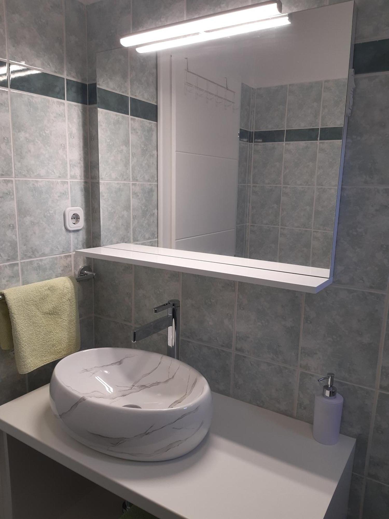 Apartments By The Sea Pag - 16100 باغ الغرفة الصورة